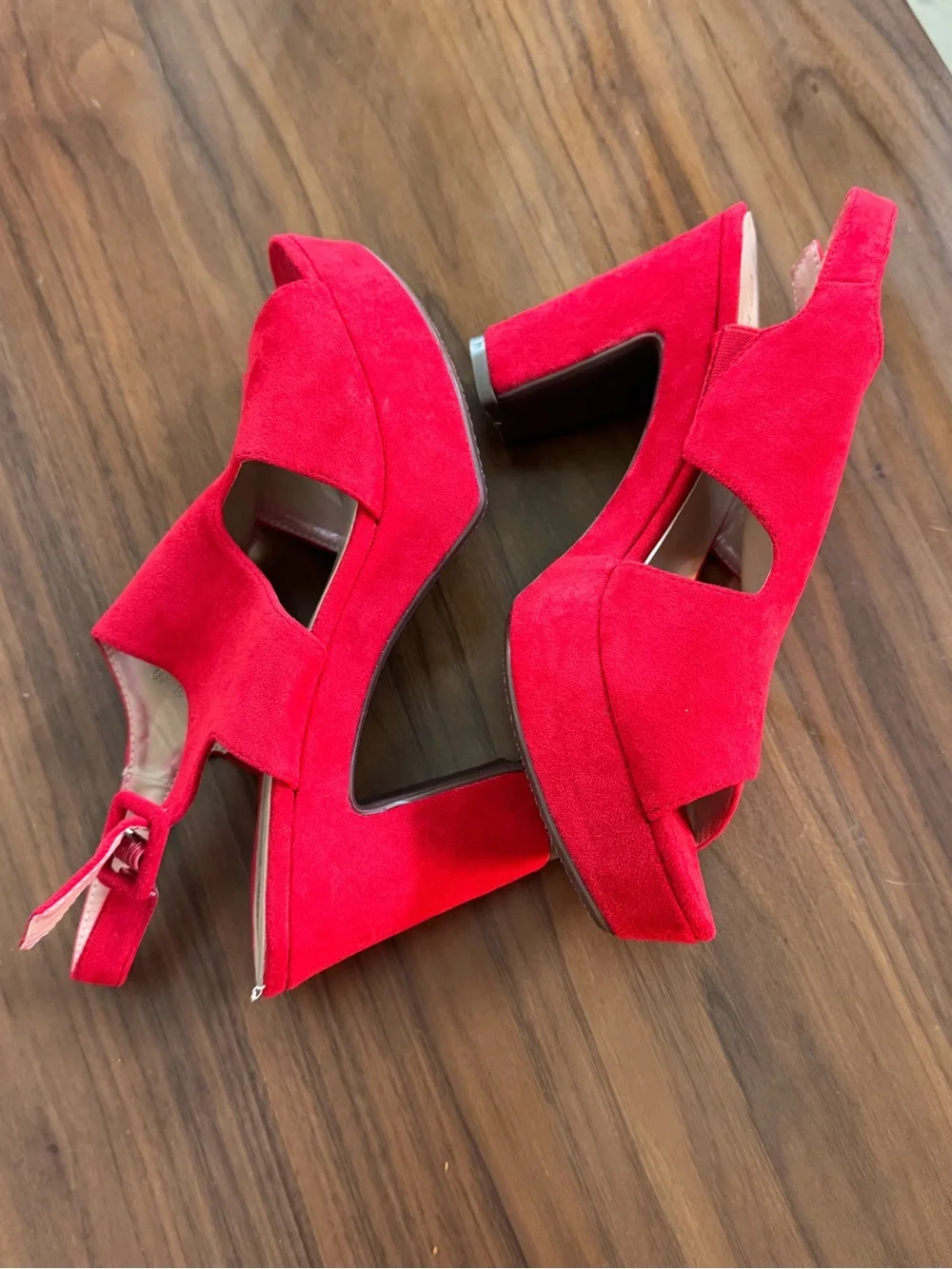 ❤️ You and Me Red Faux Suede Platform Heels | EU 40 / US 9 - Picture 6 of 10